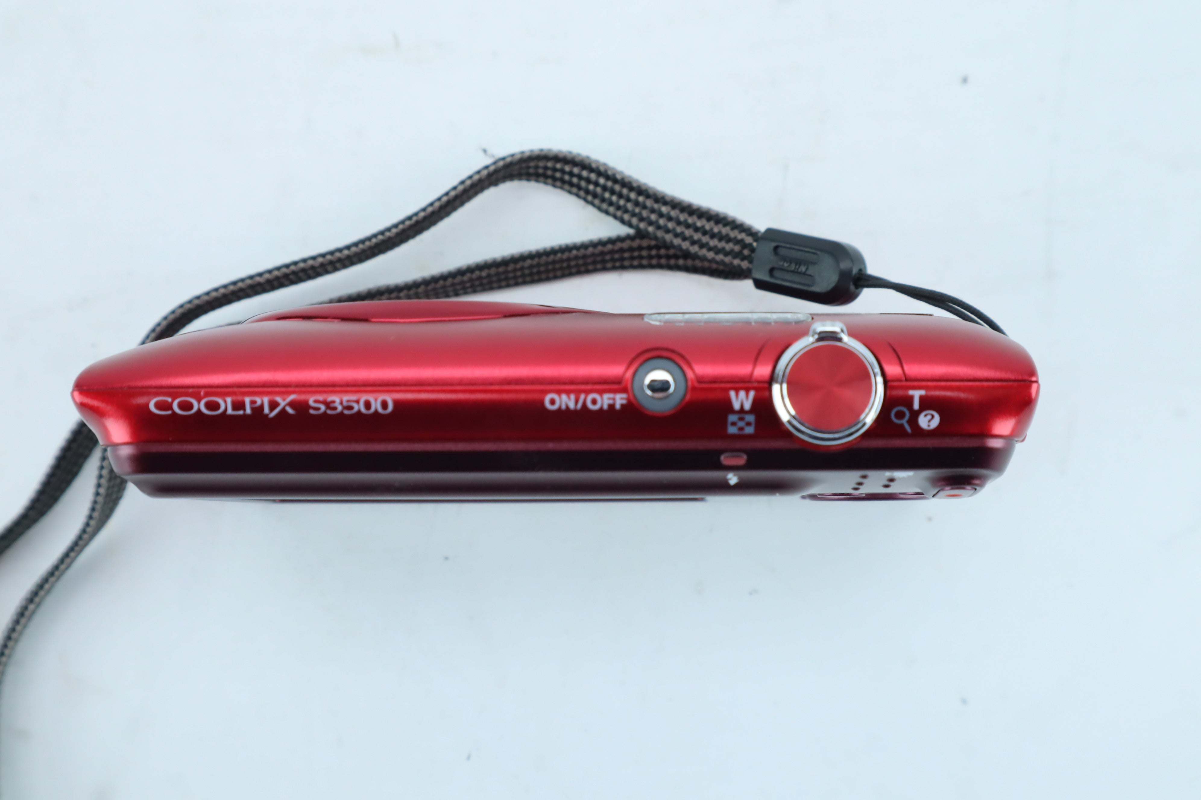 Nikon Coolpix S3500 – Hard to Find Camera Store
