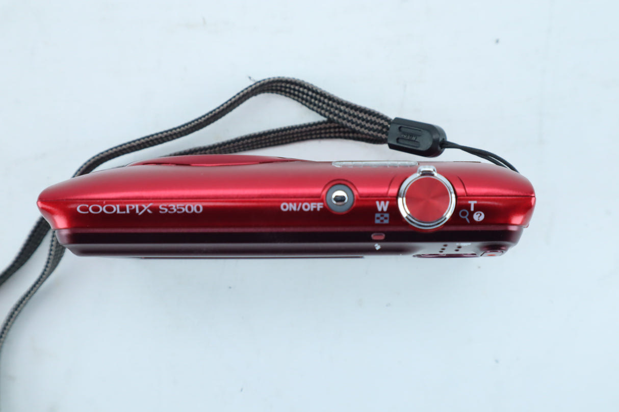 Nikon Coolpix S3500