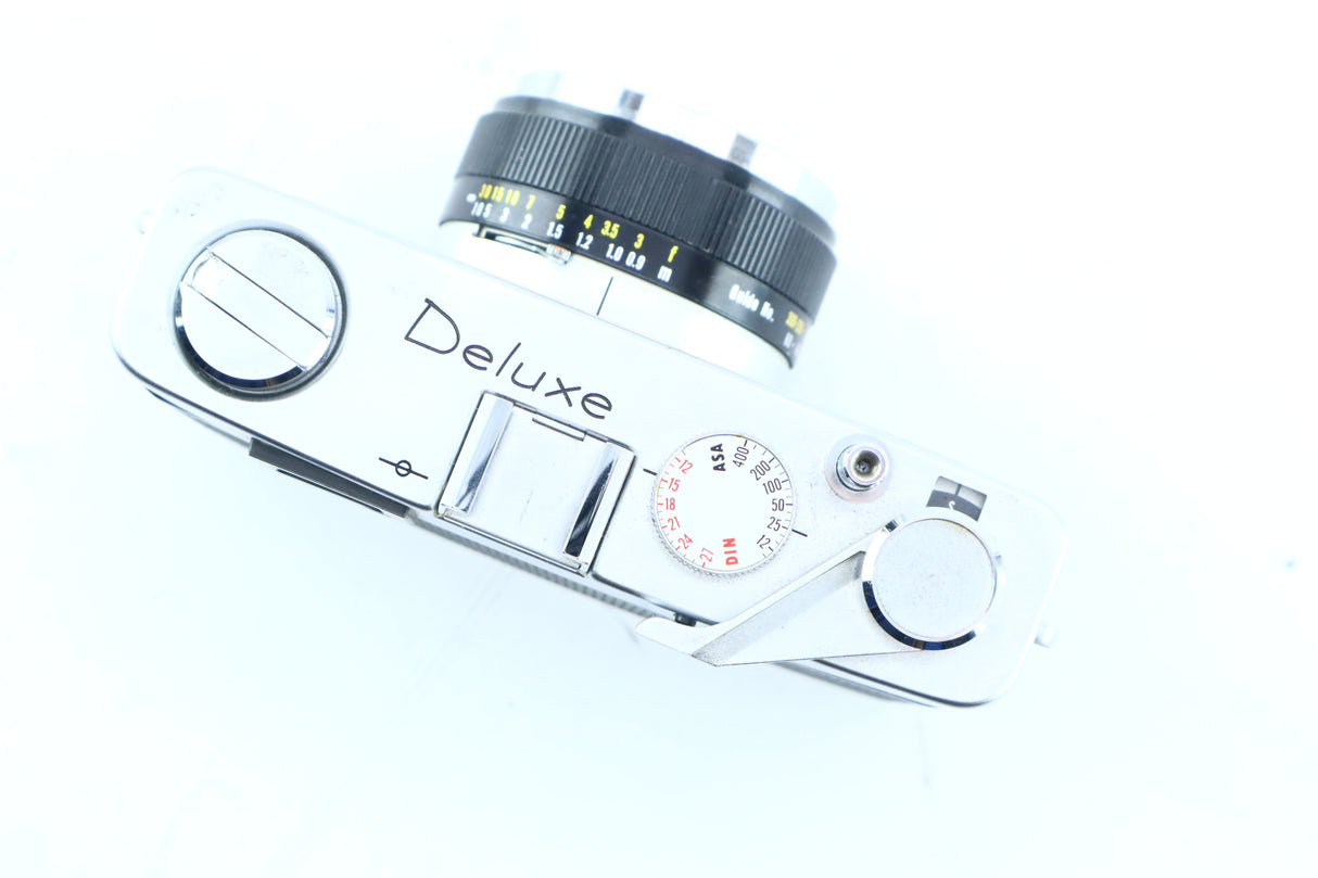 Konica EE-Matic Deluxe 40mm f/2.8 Hexanon