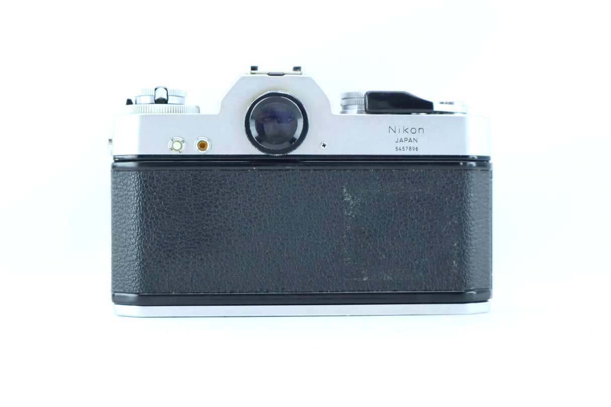 Nikkormat EL Camera Body