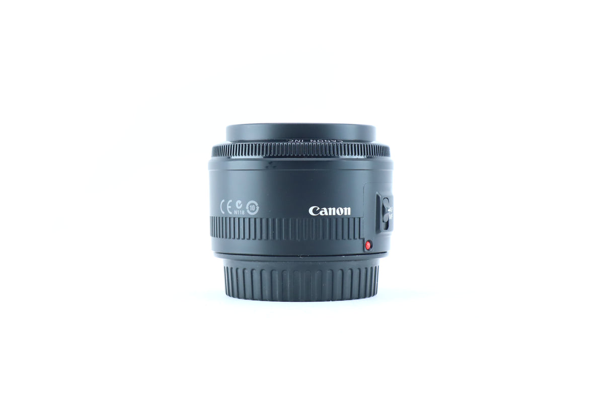 Canon EF 50mm f/1.8