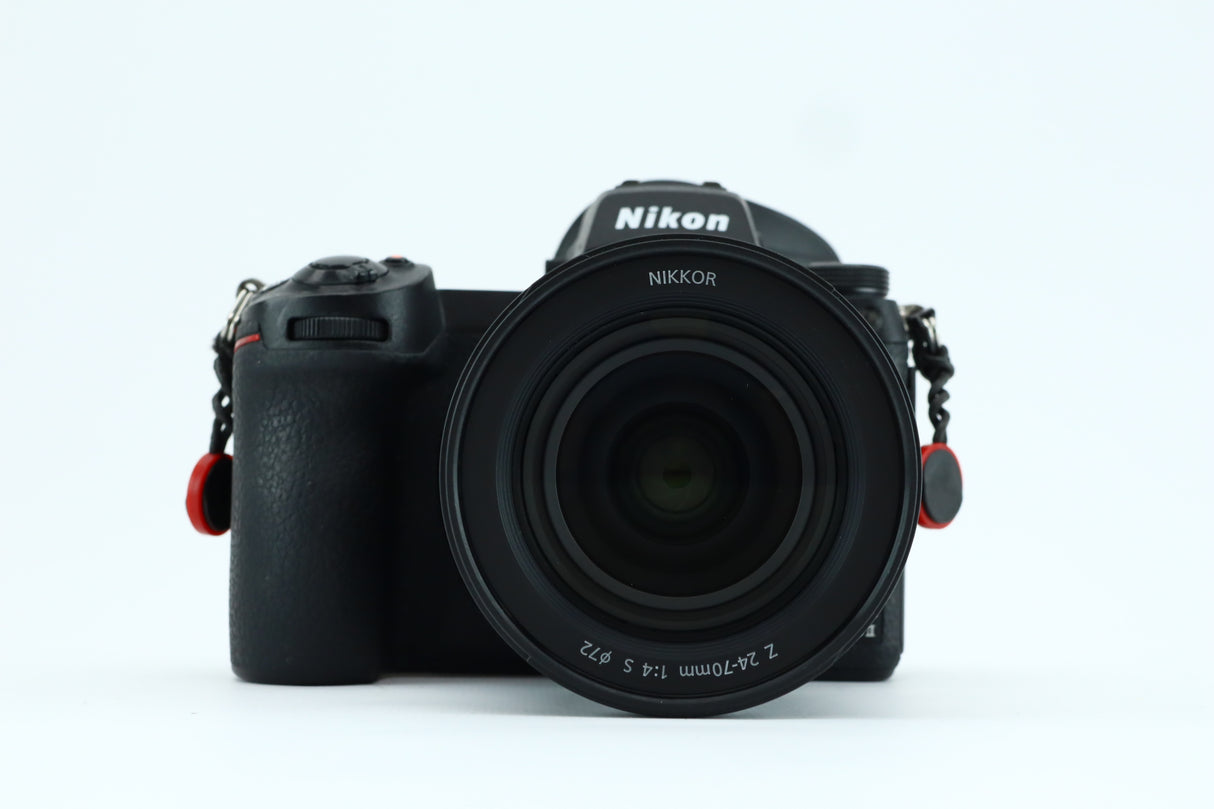 Nikon Z6II + Nikkor Z 24-70mm 4.0 lens