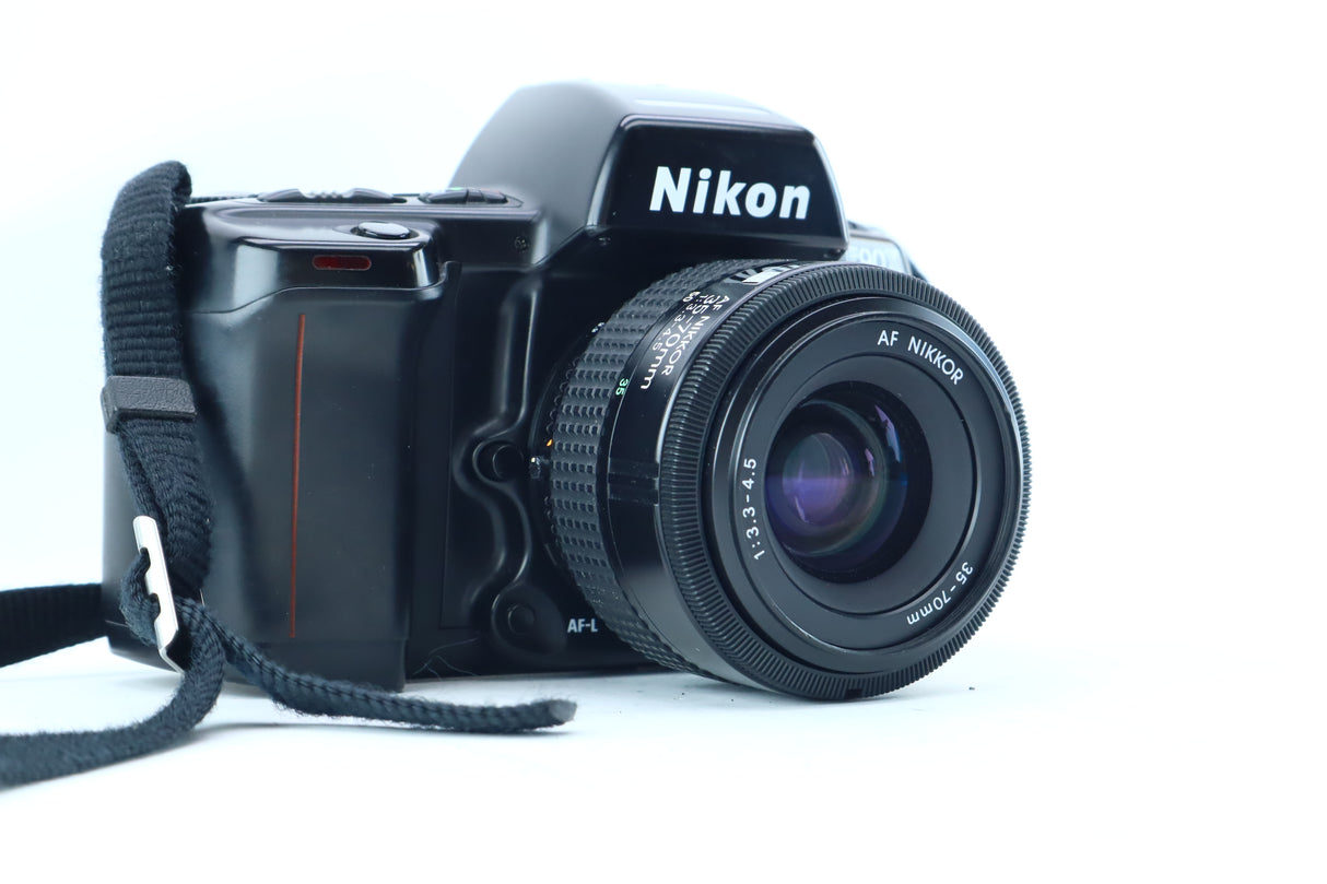 Nikon F90X with AF Nikkor 35-70mm f/3.3-4.5