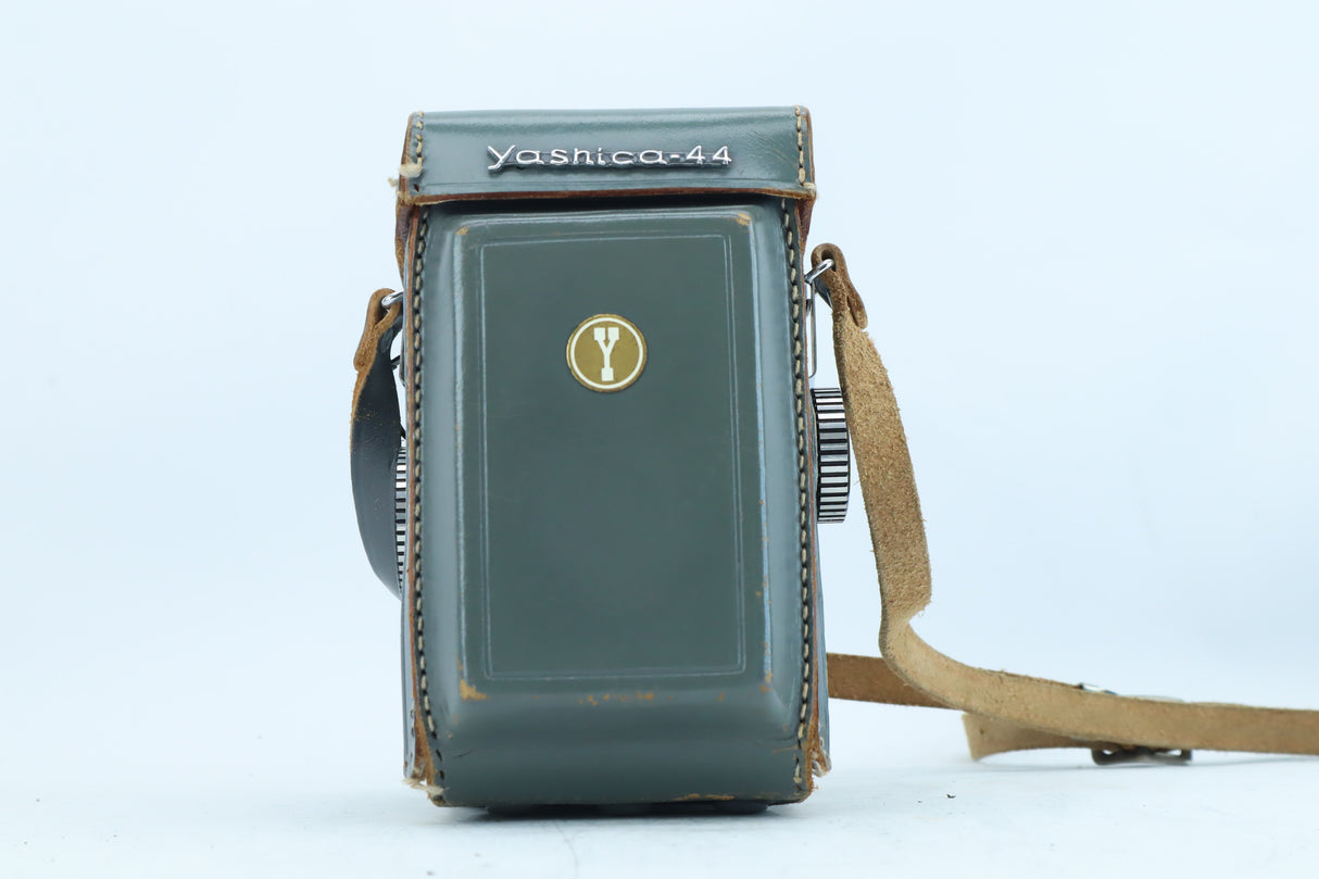 Yashica-44