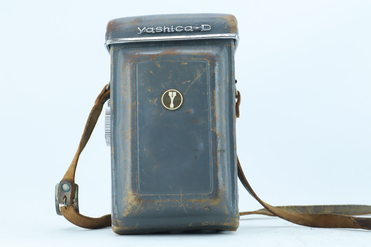 Yashica-D