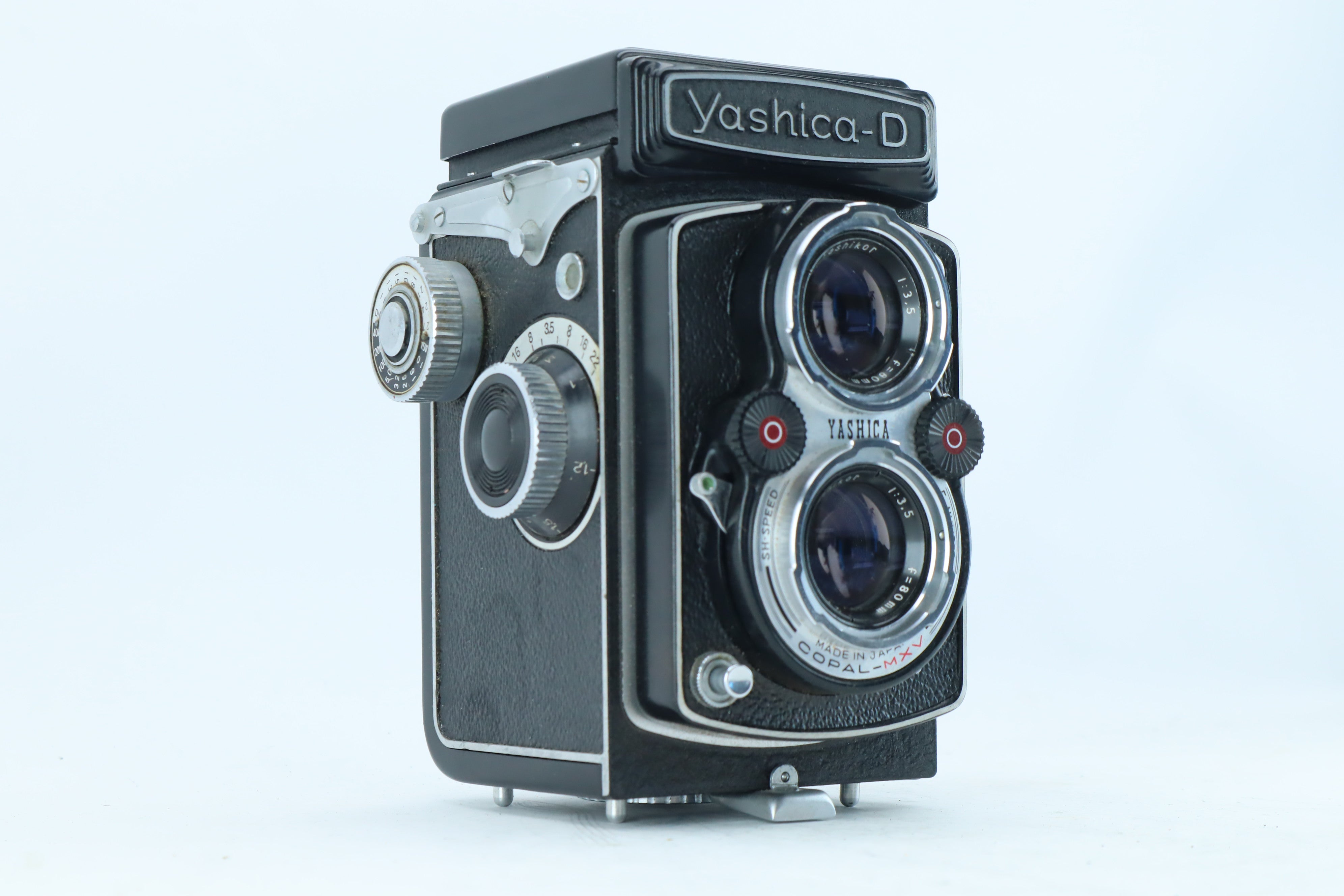 Yashica-D – Hard to Find Camera Store