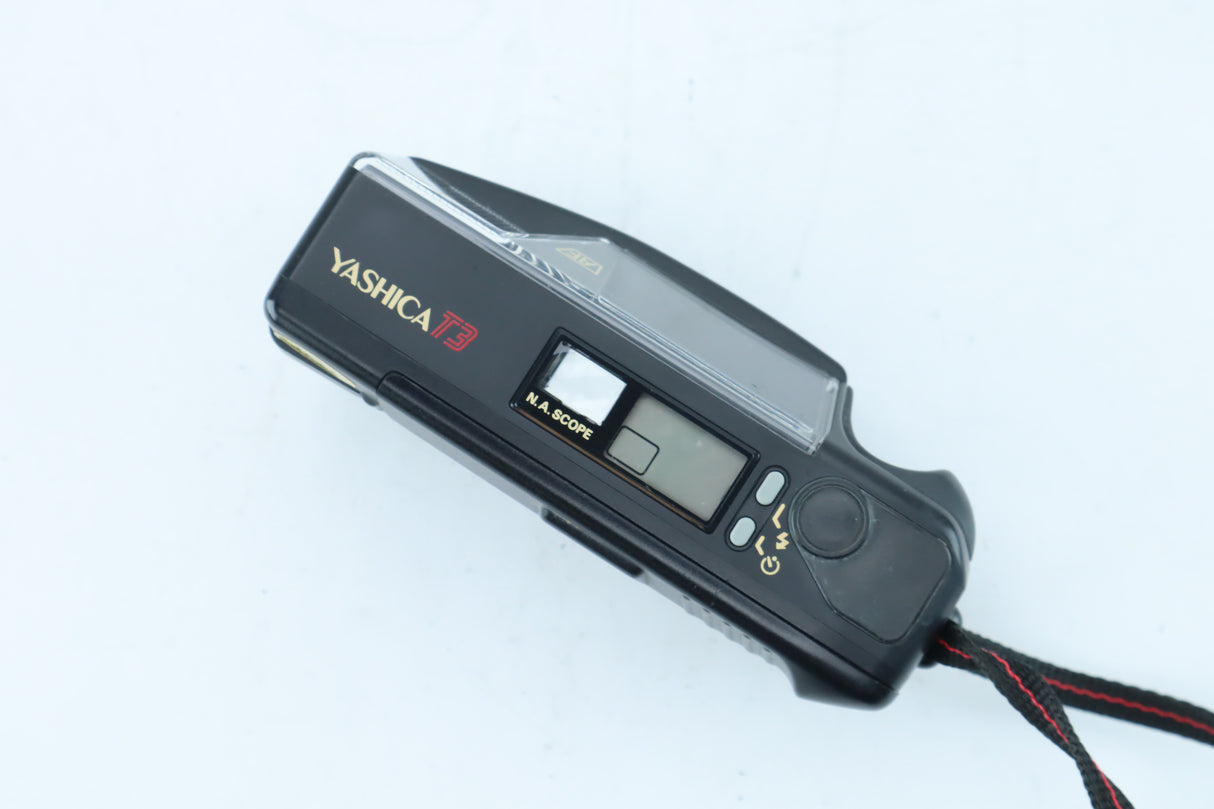 Yashica T3 + Carl Zeiss 35mm f/2.8 T