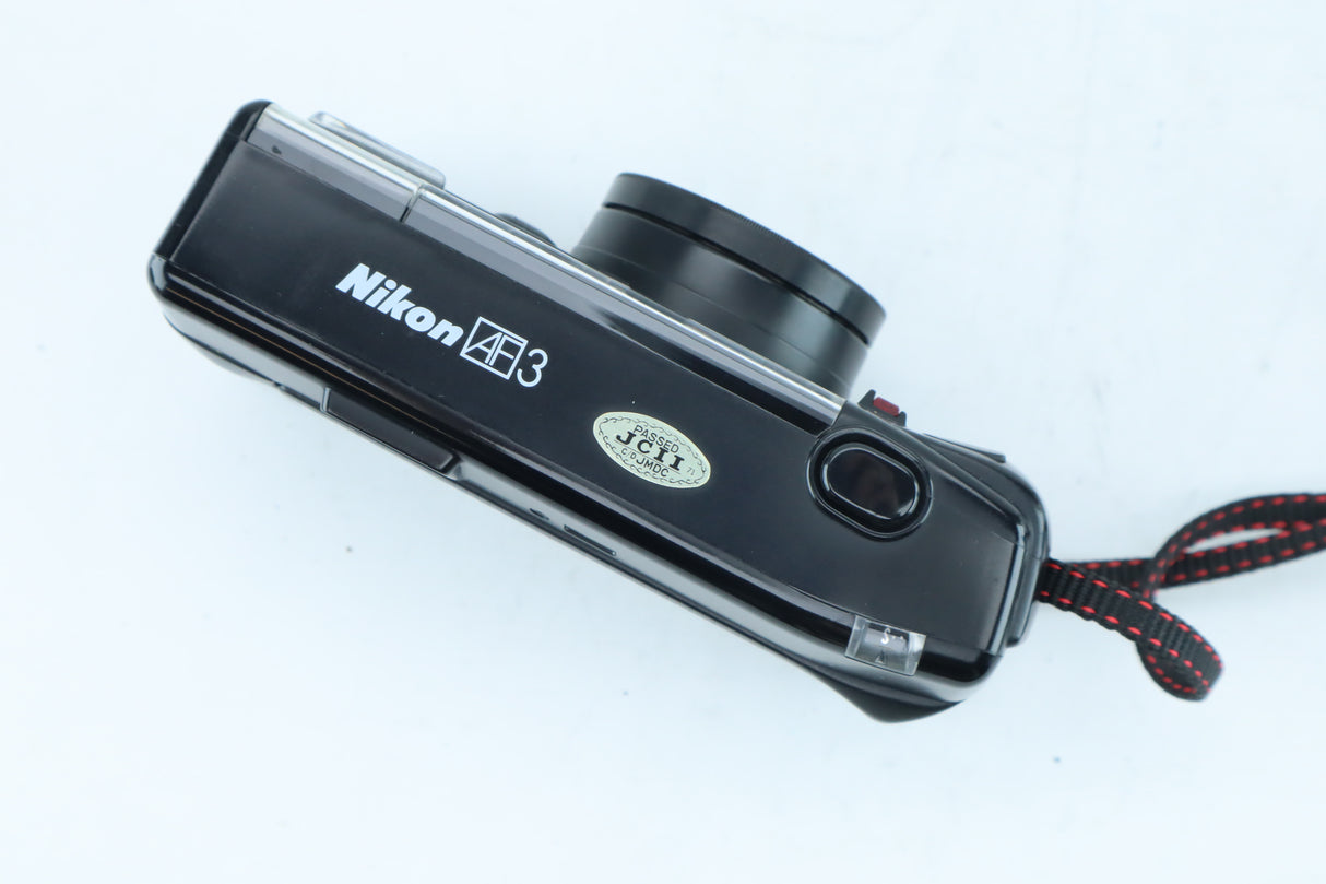 Nikon AF3 + 35mm f/2.8 Macro