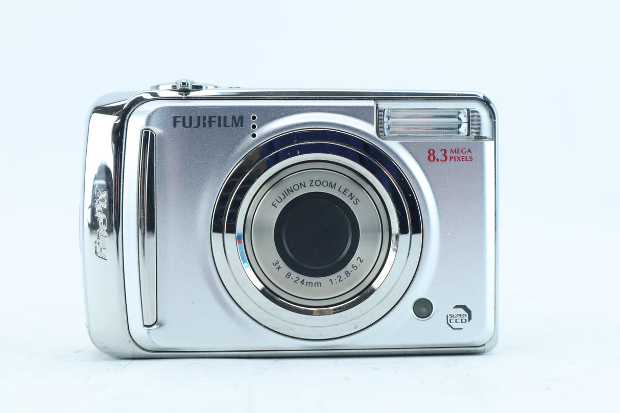 Fujifilm FinePix A800 + 8.3 Megapixel Super CCD