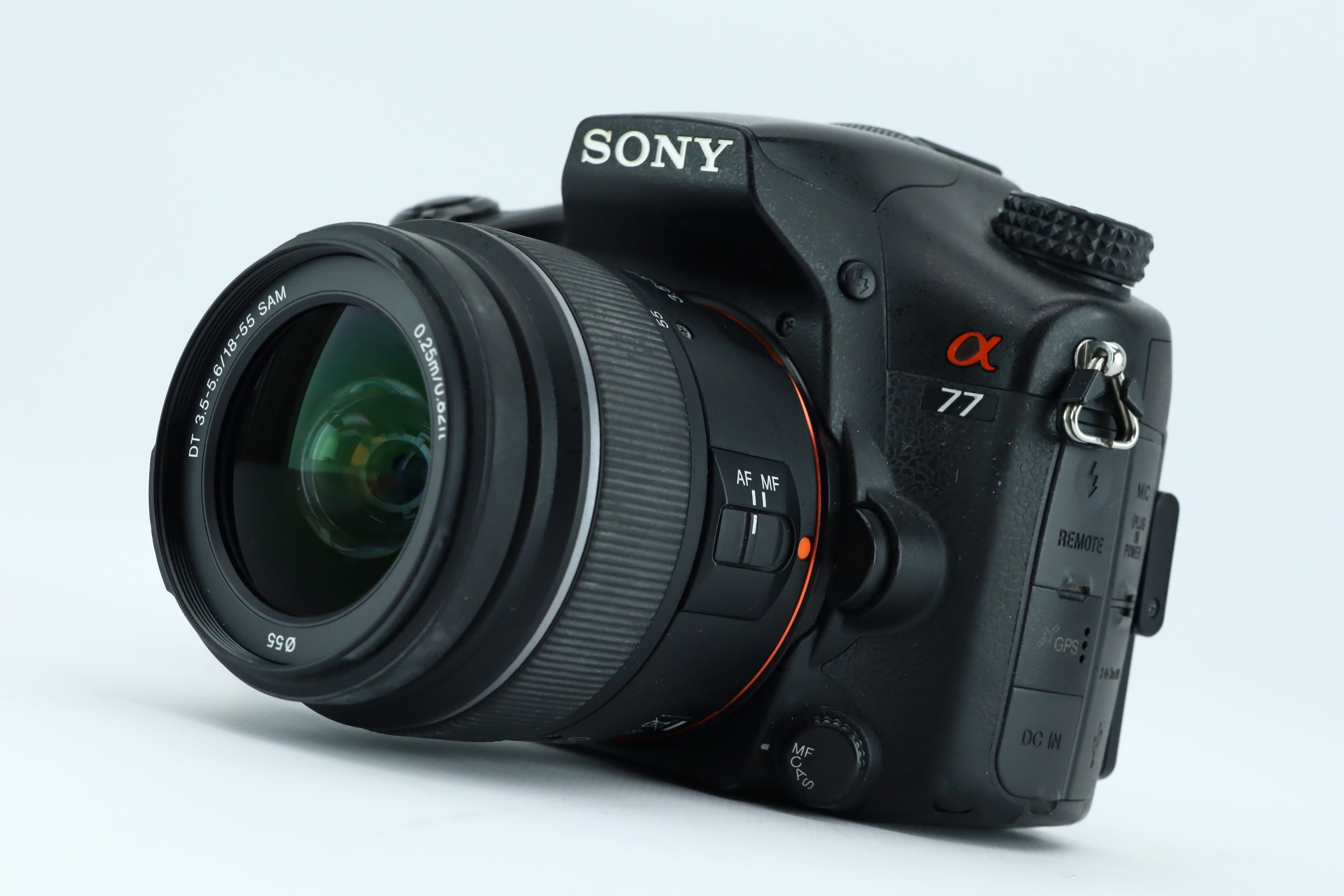 ソニー一眼レフカメラα77ソニーレンズ18-55付