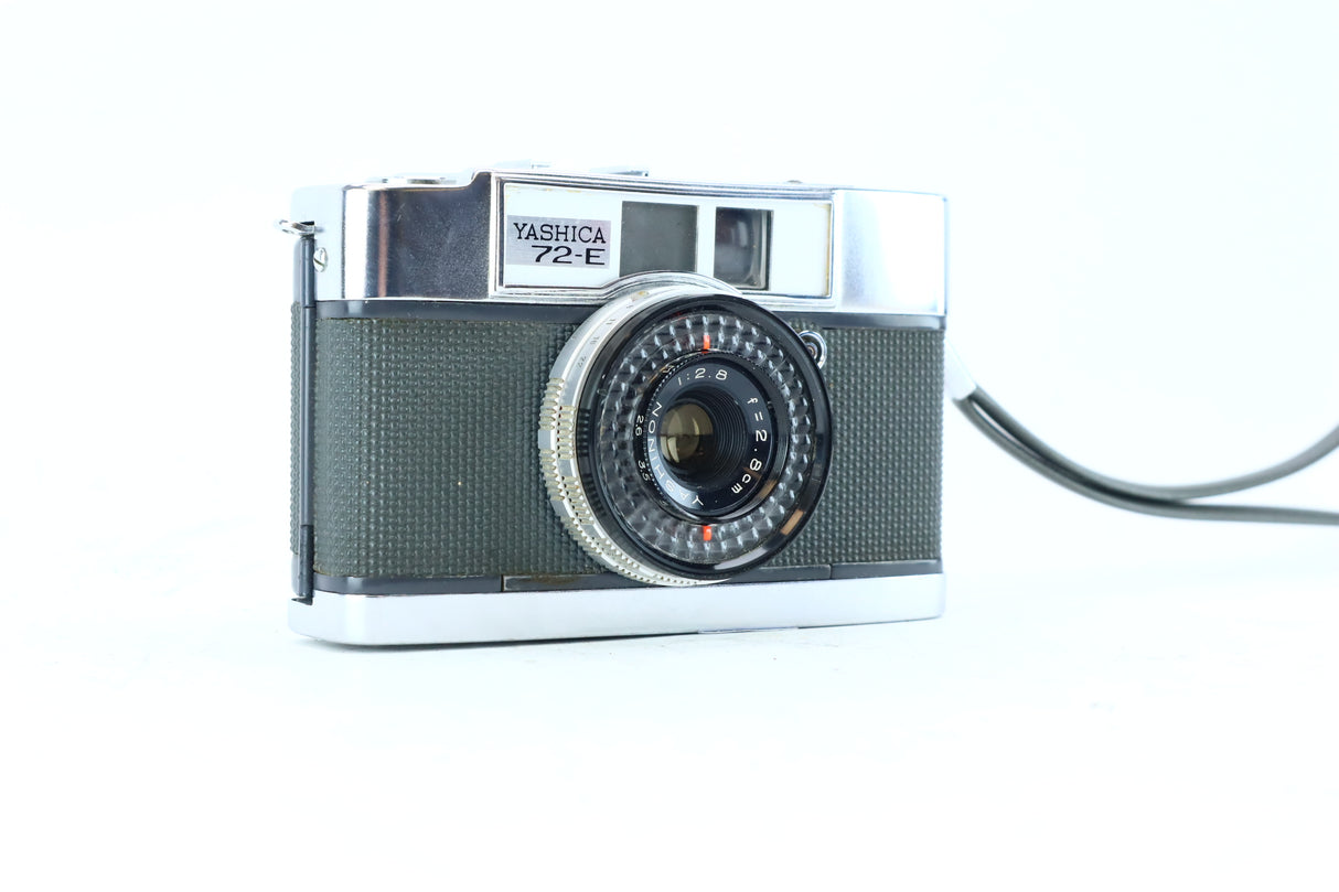 Yashica 72-E