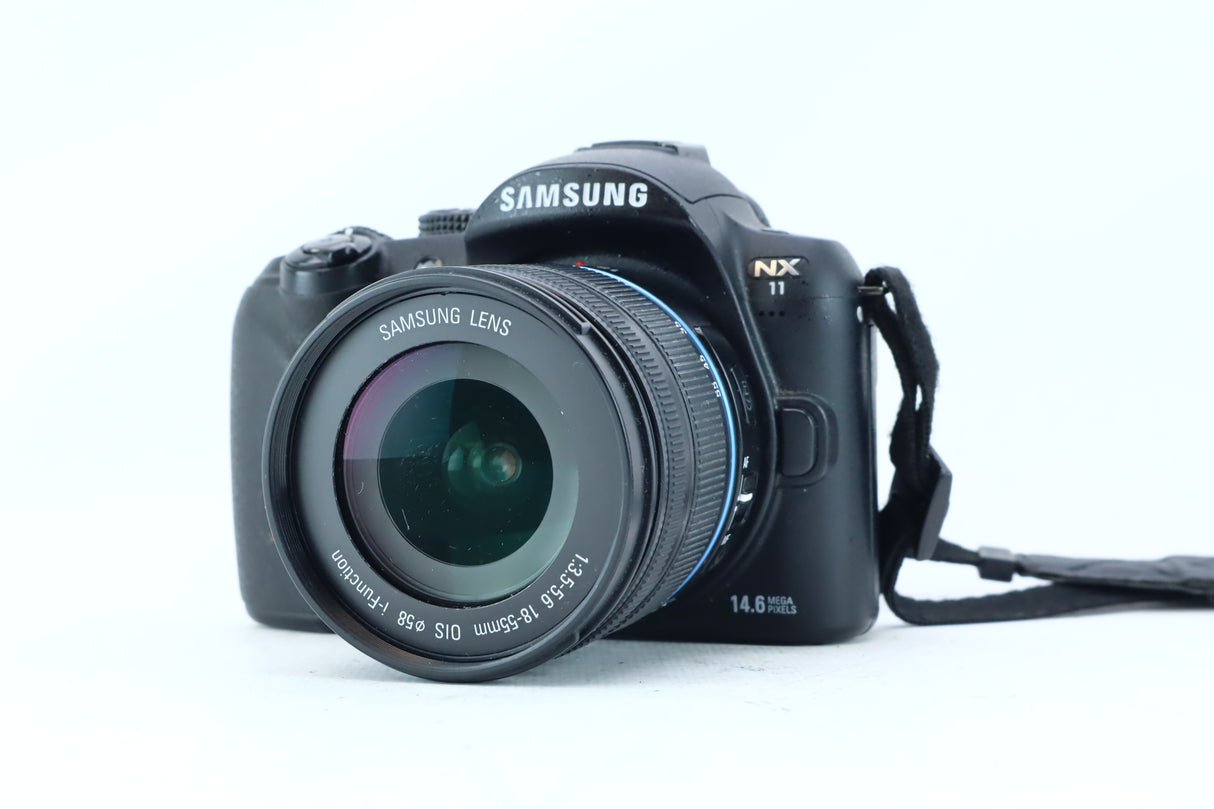 Samsung NX11 35mm Mirrorless Kit with 18-55mm f/3.5-5.6 OIS i-Function