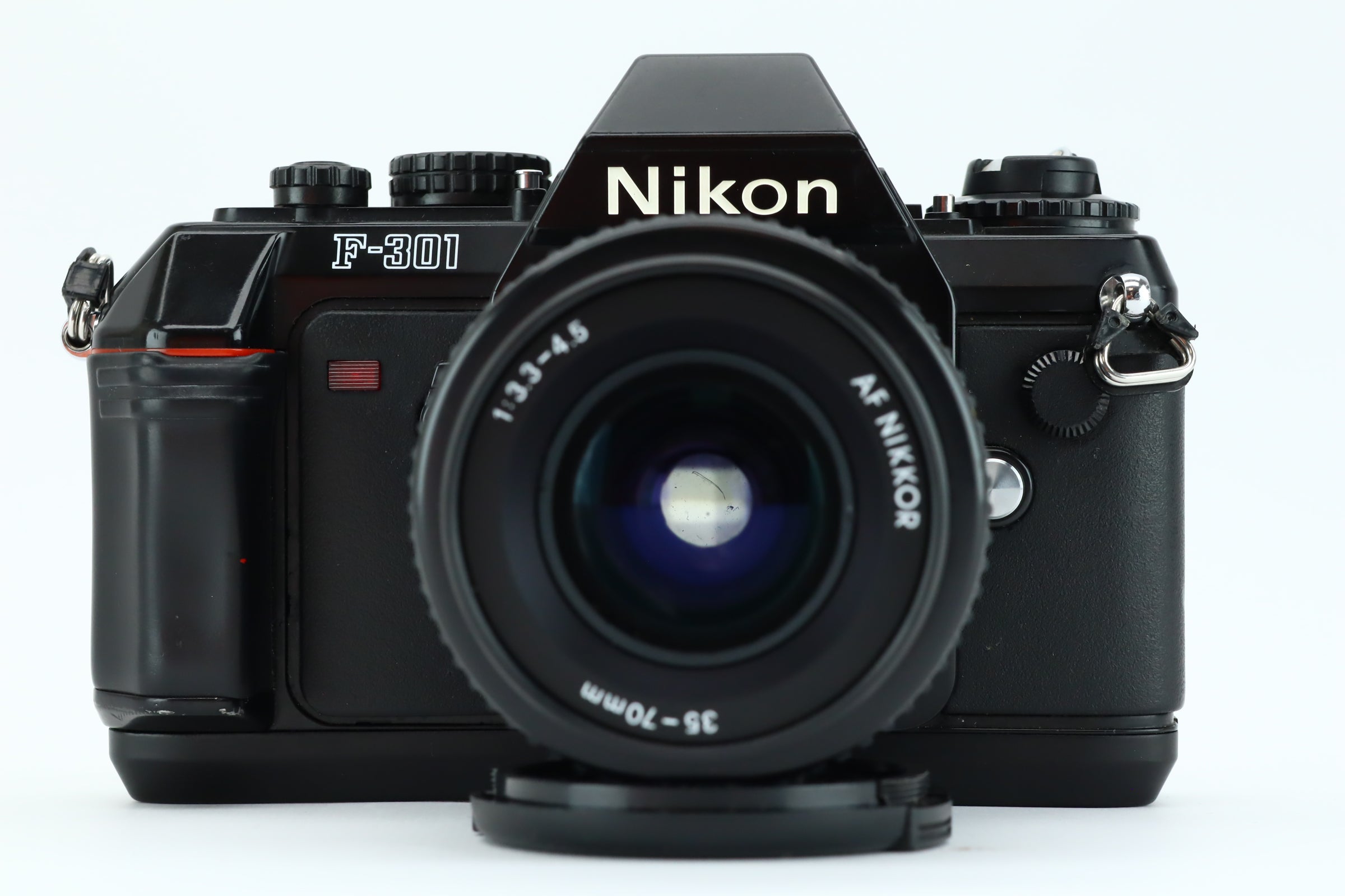 Nikon F-301 + AF NIKKOR 35-70mm 3,3-4,5 – Hard to Find Camera Store