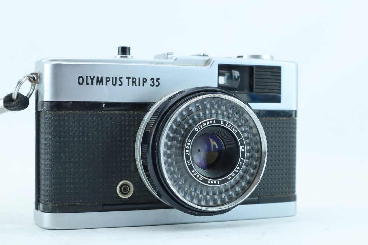 Olympus Trip 35 with D.Zuiko 40mm f/2.8