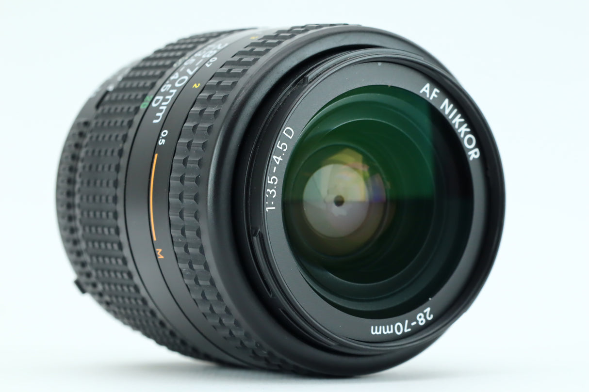 Nikon AF Nikkor 28-70mm 3,5-4,5