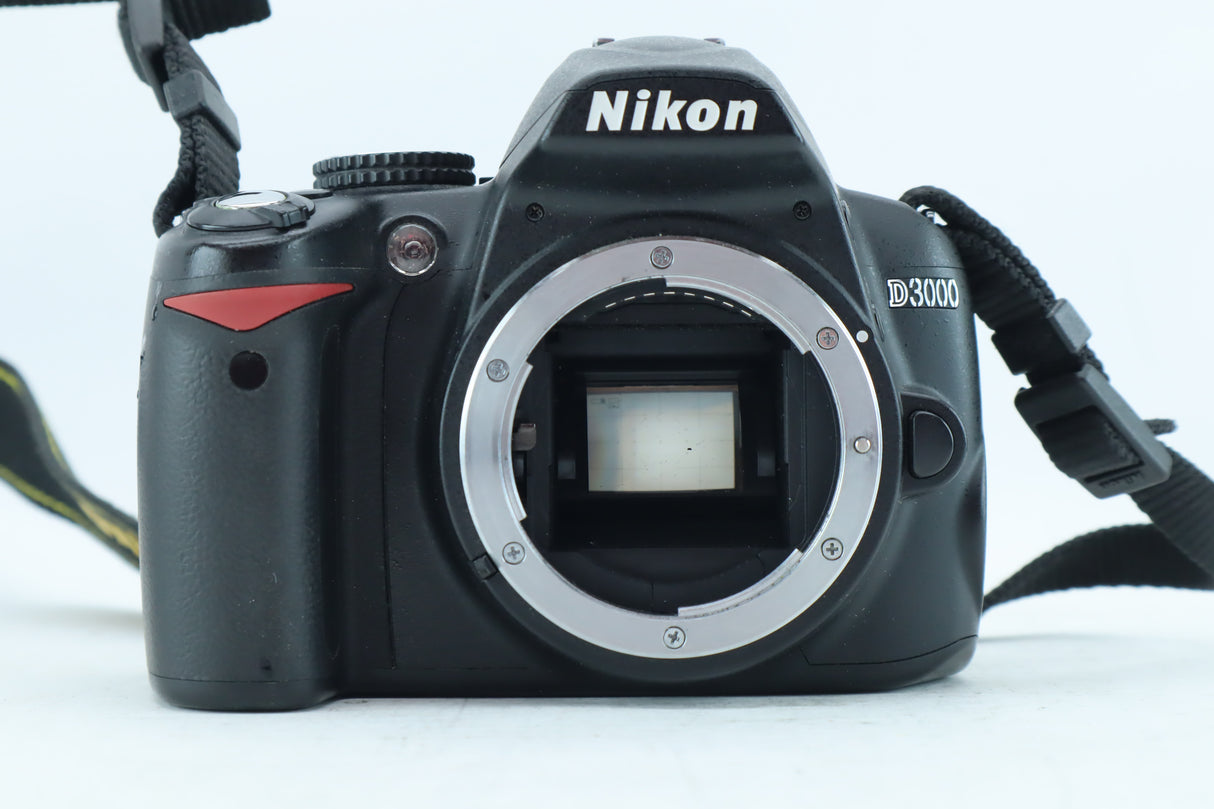 Nikon D3000