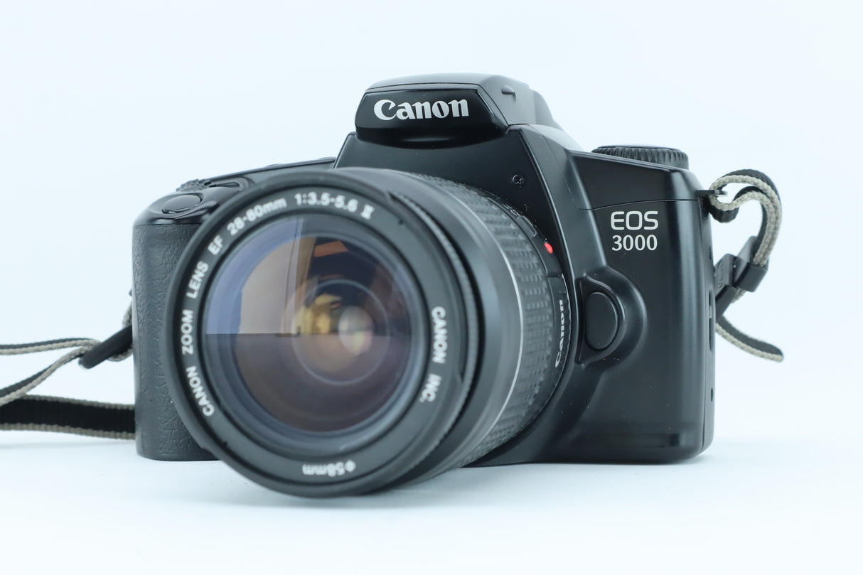 Canon EOS 3000 + Canon EF 28-80mm