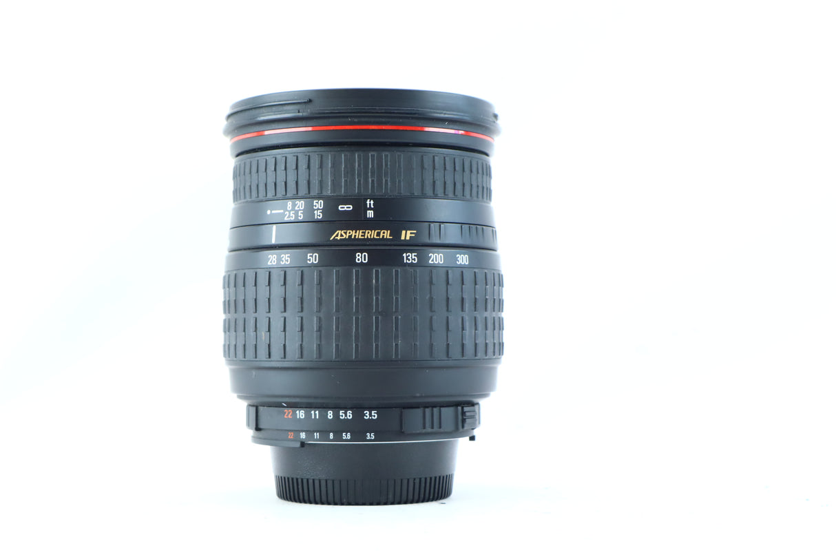 Sigma 28-300mm f/3.5-6.3 DL Hyperzoom