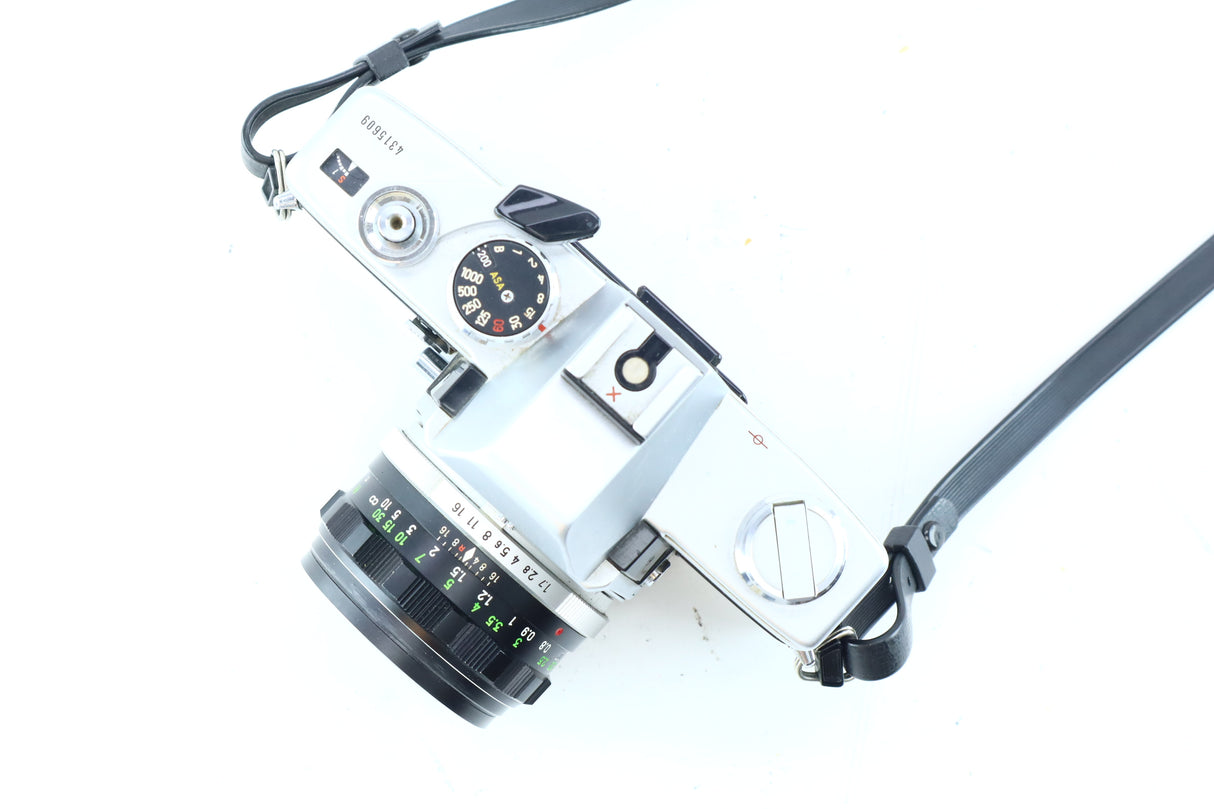 Minolta SRT 101b 35mm SLR Kit with MC Rokkor-PF 55mm f/1.7