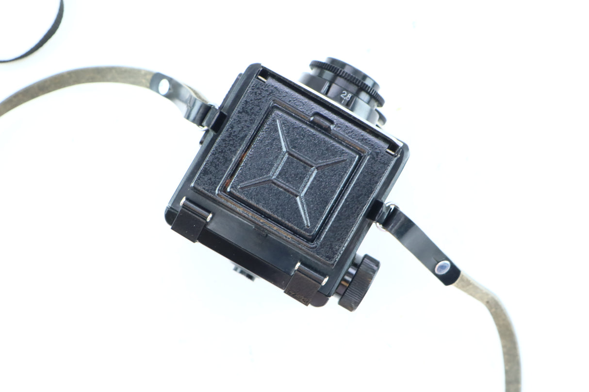Lubitel 2 Medium Format TLR