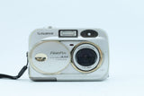 Fujifilm FinePix A204 -Classic 2.0MP CCD with 3x Fujinon Zoom