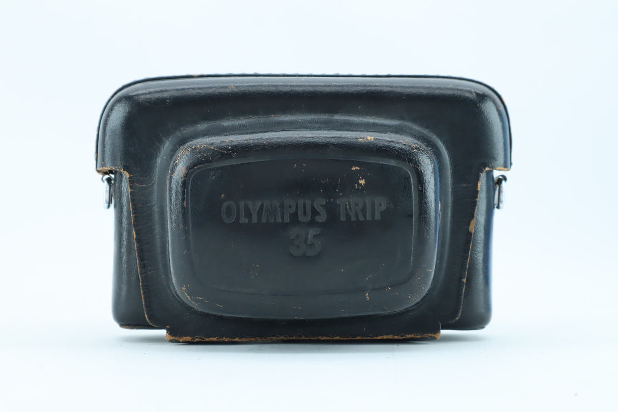 Olympus Trip 35 - Sharp Olympus D.Zuiko 40mm f/2.8 Prime Lens