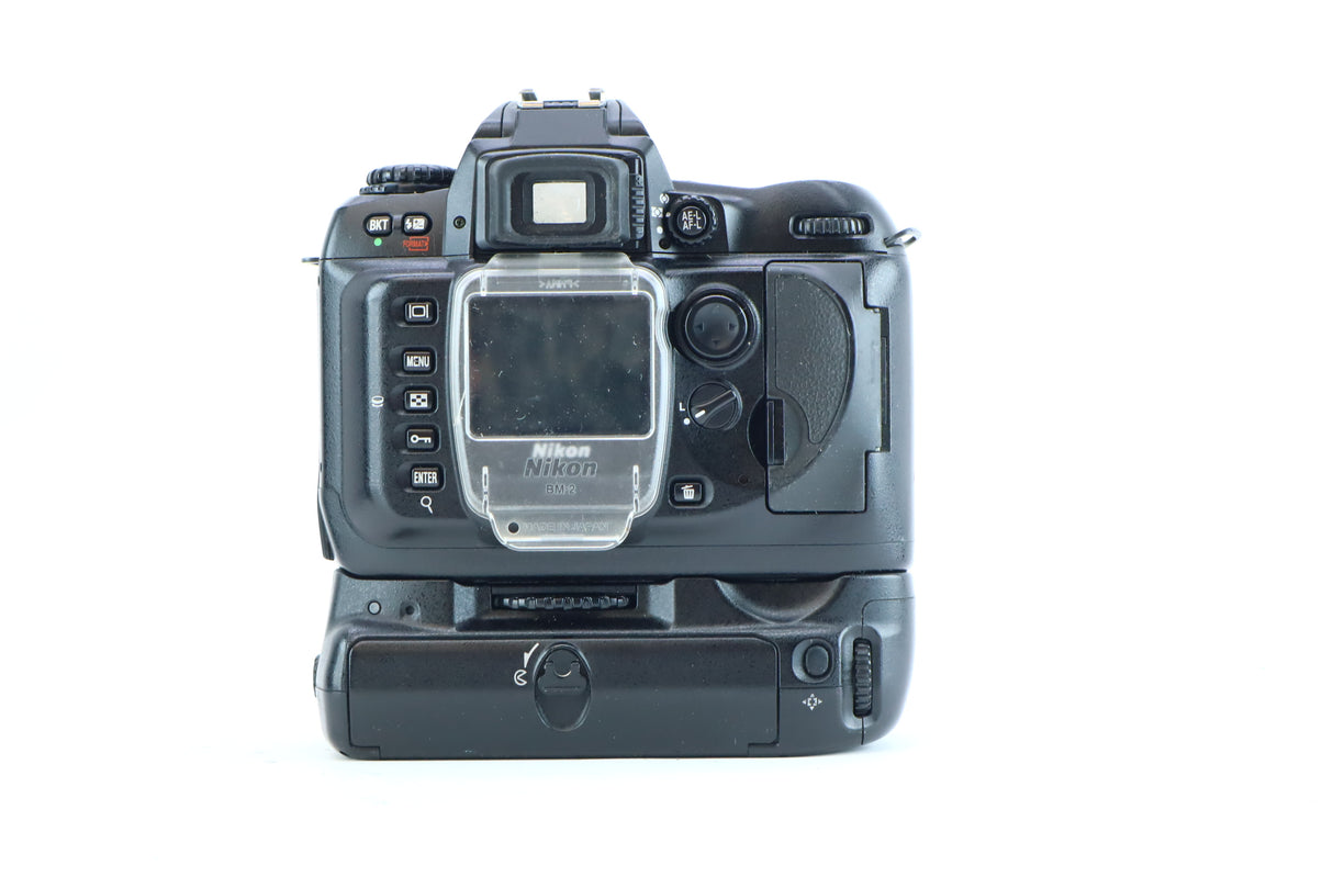 Nikon D100