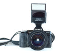 Minolta Maxxum 7000 AF 35mm SLR Kit with AF Zoom 35-105mm f/3.5-4.5 and Maxxum 2800 AF Flash