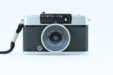 Olympus PEN-EE.3 - Sharp Olympus D.Zuiko 28mm f/3.5 Prime Lens