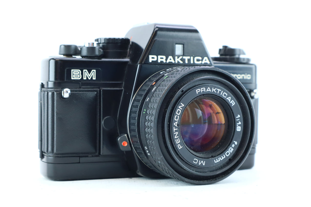 Pentacon Prakticar 50mm f/1.8 MC