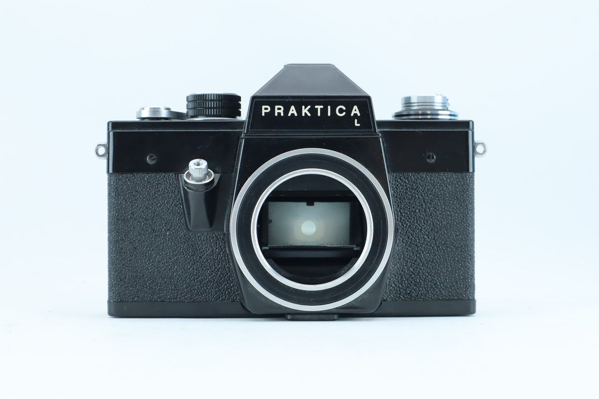 Praktica L