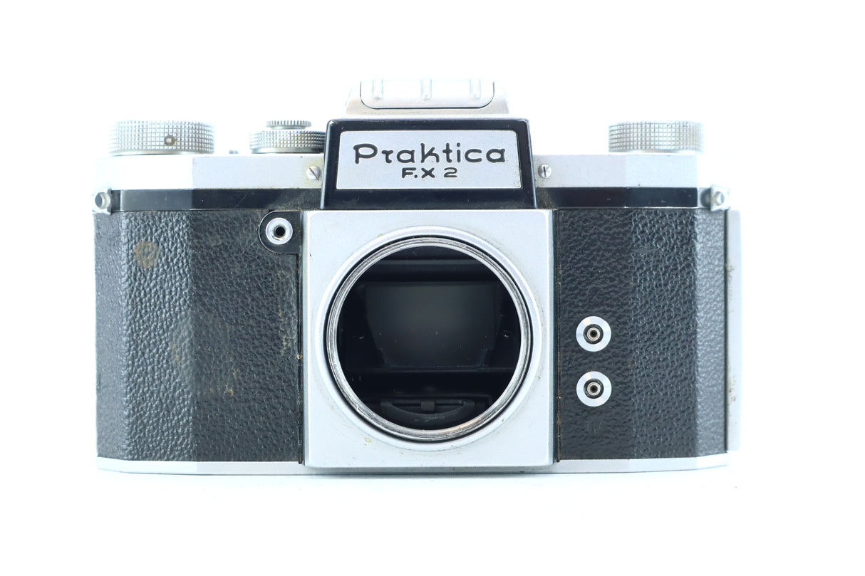 Praktica FX2 35mm SLR