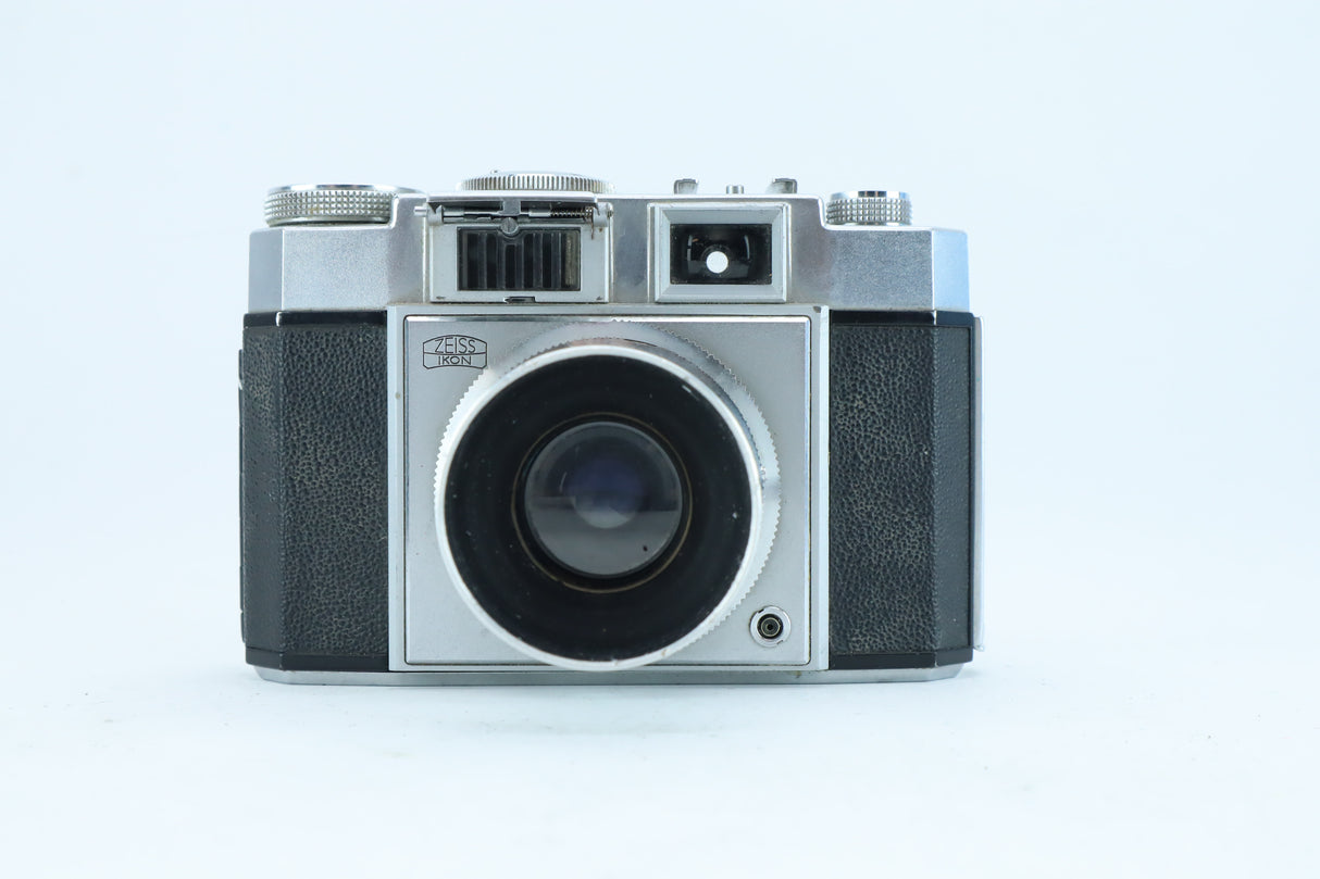 Zeiss Ikon Contina II - Classic German Precision with Novar-Anastigmat 45mm f/3.5