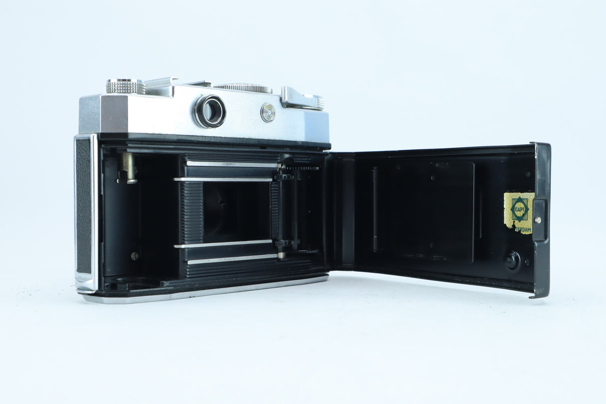 Zeiss Ikon Contina II - Classic German Precision with Novar-Anastigmat 45mm f/3.5