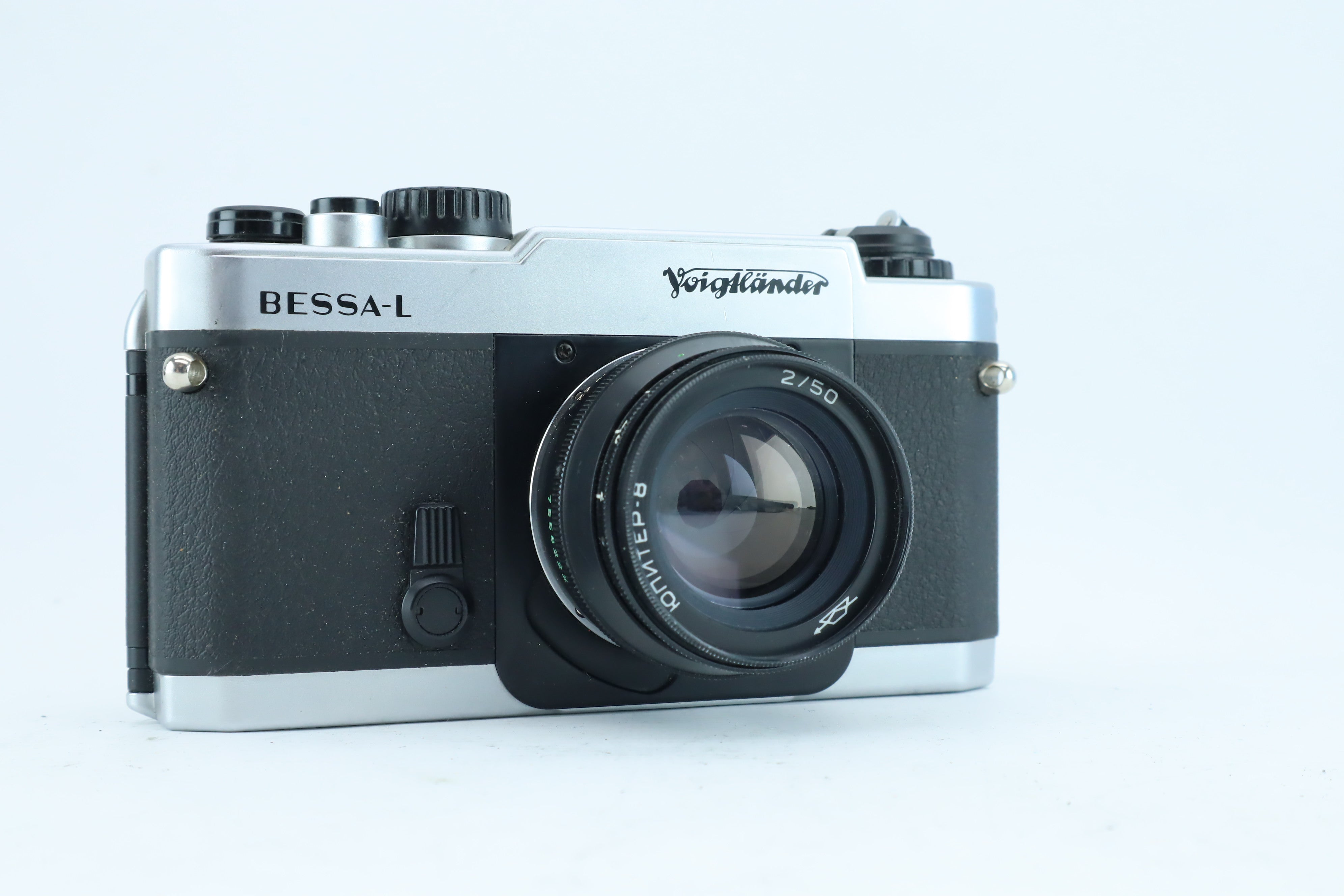 Voigtländer Bessa-L with 15mm f/4.5 Super Wide-Heliar – Hard to