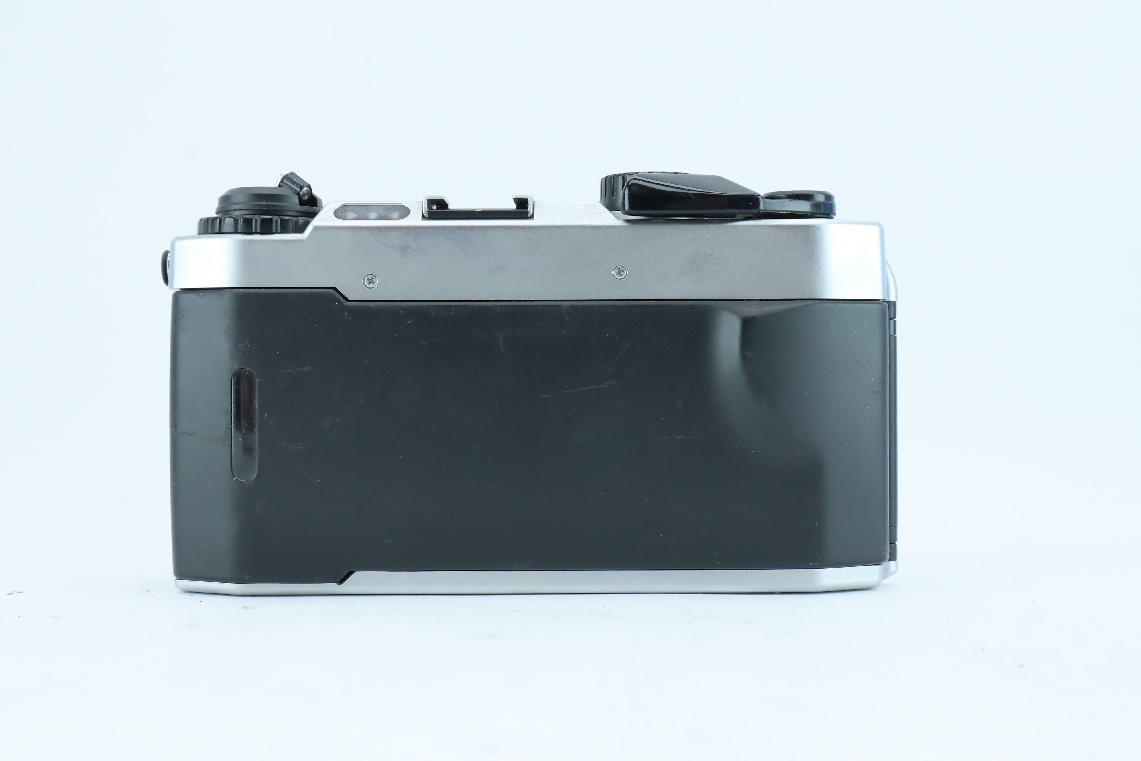 Voigtländer Bessa-L with 15mm f/4.5 Super Wide-Heliar – Hard to