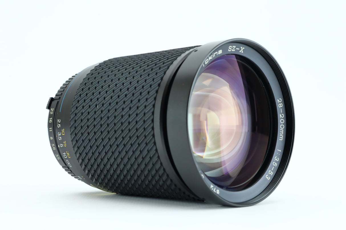 Tokina SZ-X 28-200mm 3,5-5,3