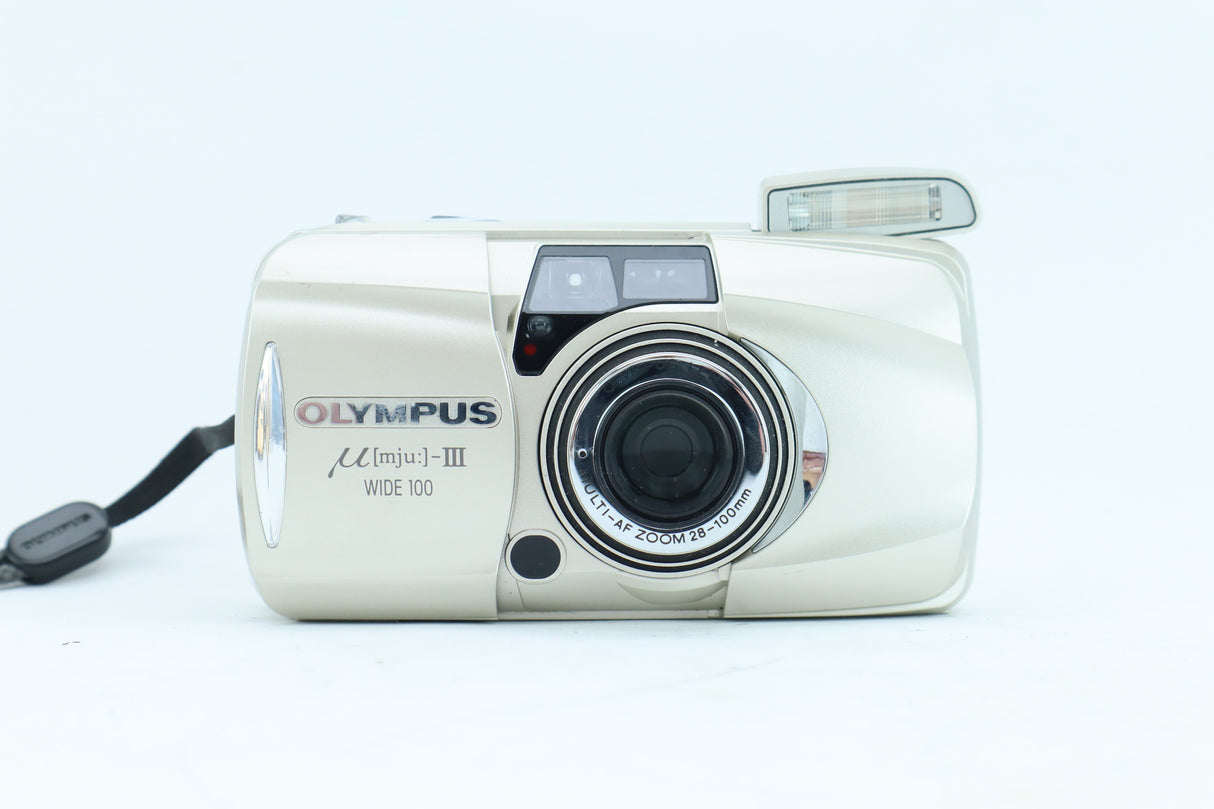 Olympus µ [mju:] III Wide 100 All-Weather with 28-100mm Multi AF Zoom
