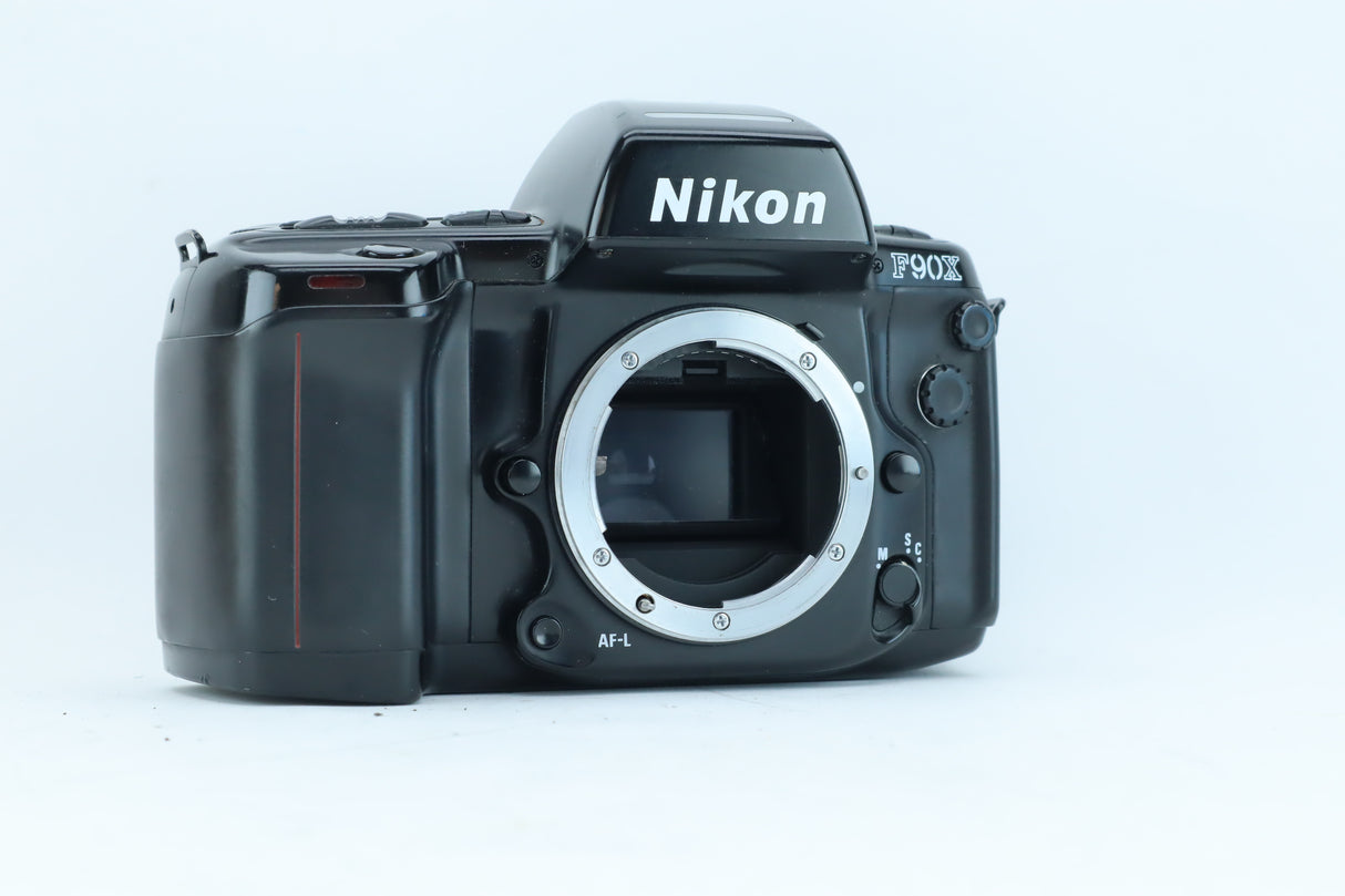 Nikon F90X