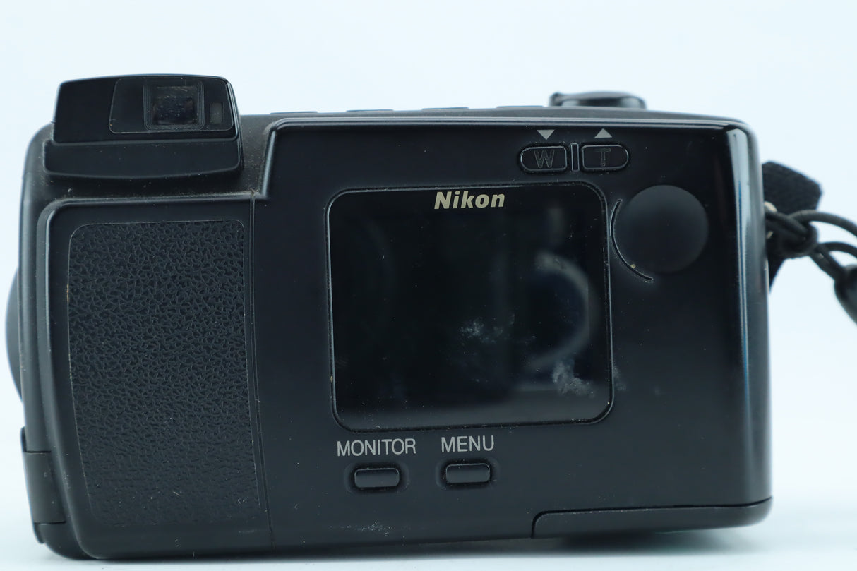 Nikon Coolpix 800