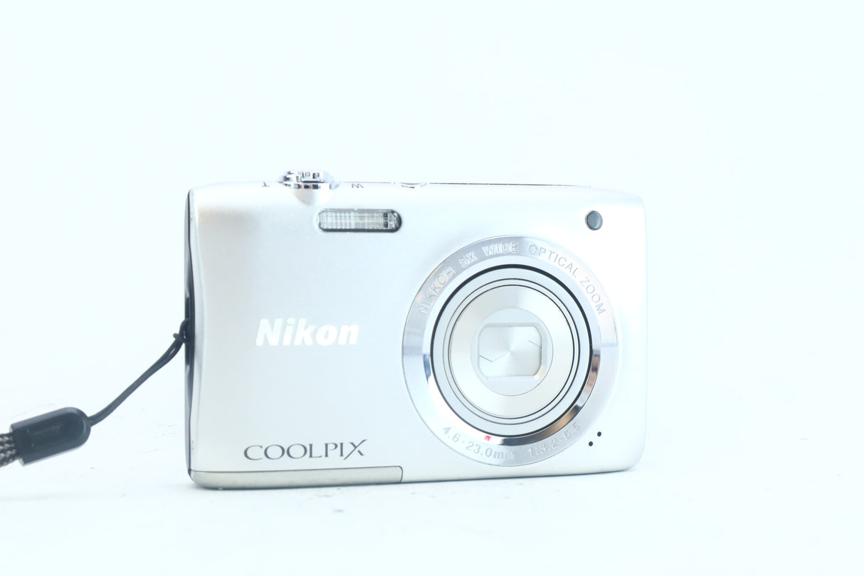 Nikon Coolpix S2900