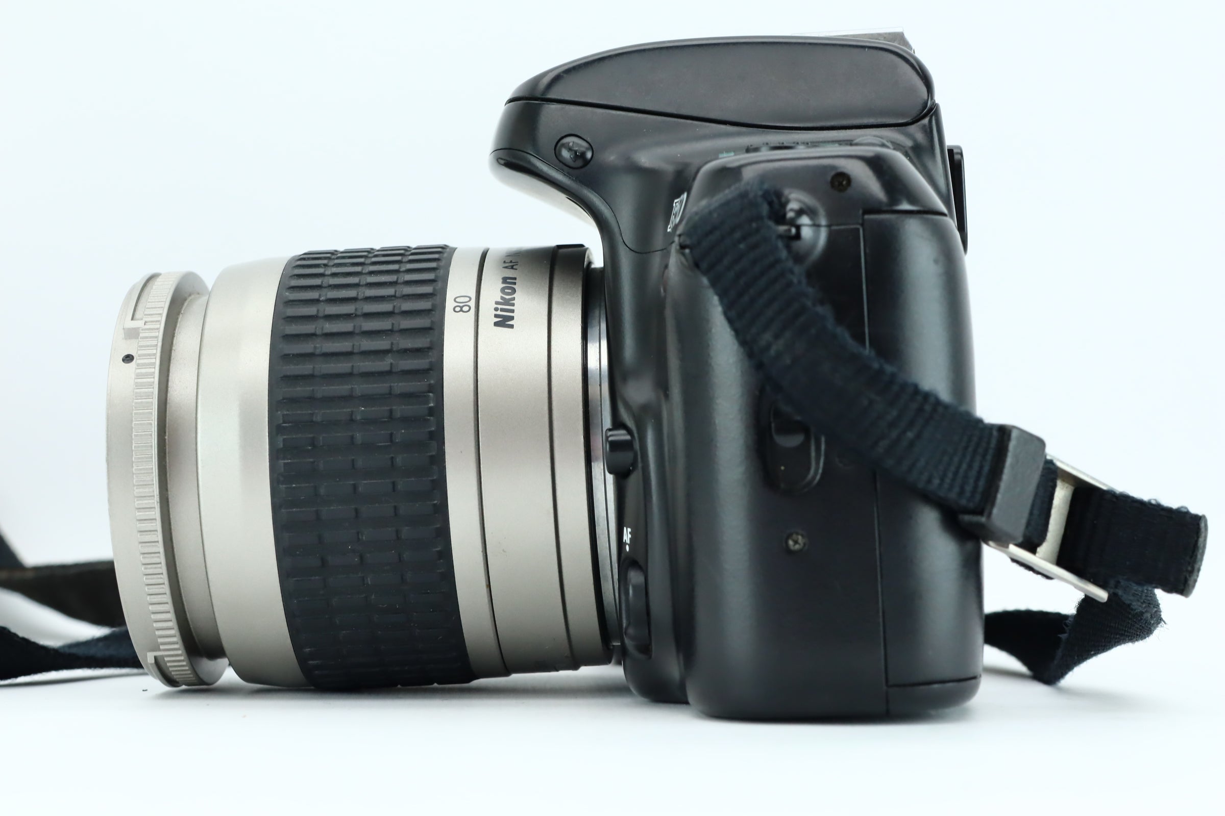 Nikon F50 + AF NIKKOR 28-80mm 3,3-5,6 – Hard to Find Camera Store