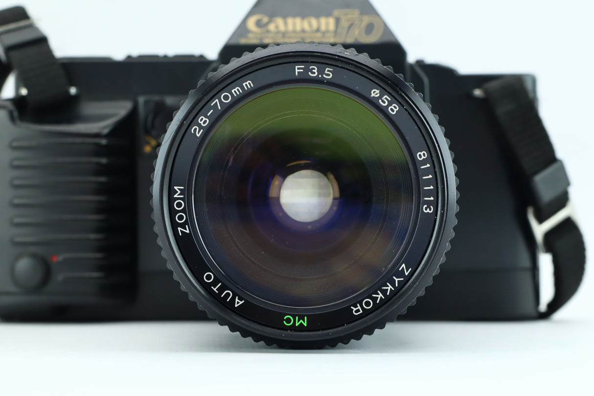 Canon T70 + 28-70mm 3,5