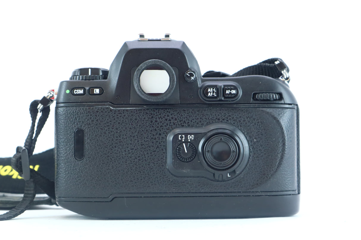 Nikon F100 35mm SLR