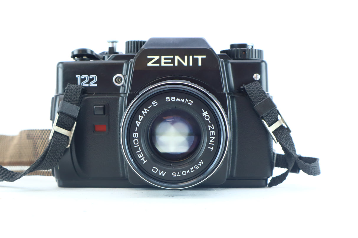 Helios 44M-5 58mm f/2