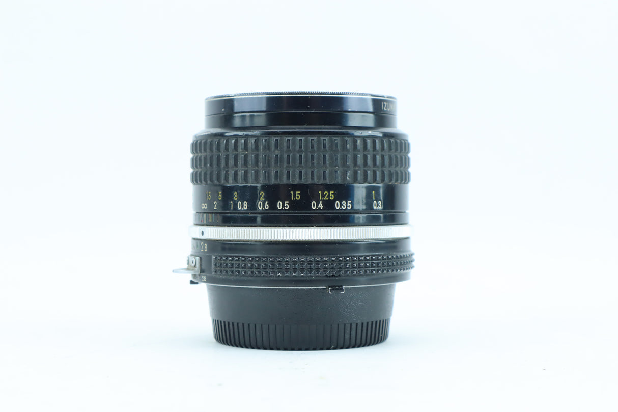 Nikon Nikkor 35mm f/2.8