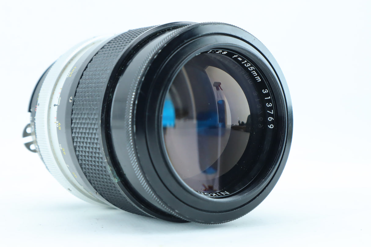 Nikon Nikkor-Q Auto 135mm f/2.8