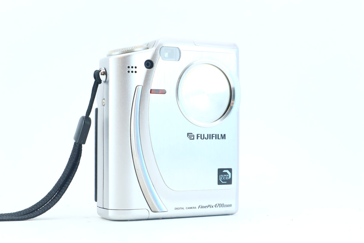 Fujifilm FinePix 4700 Zoom
