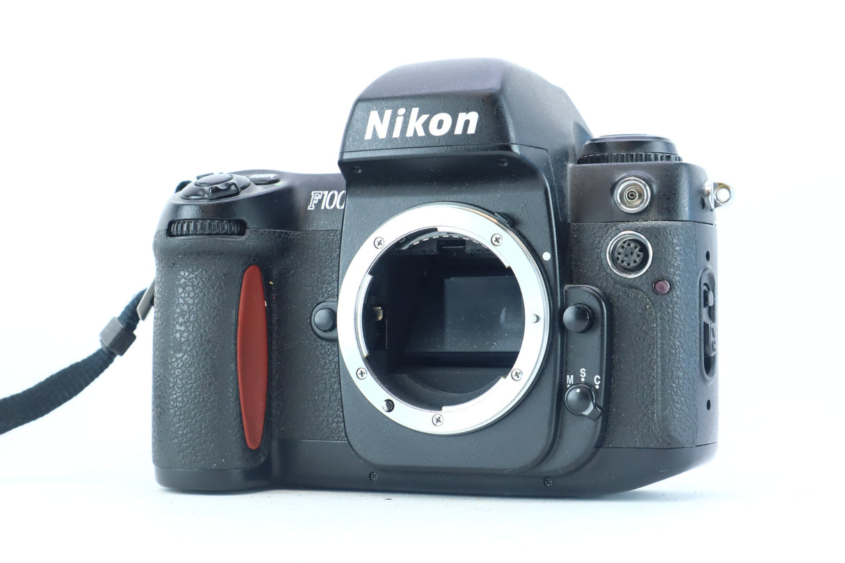 Nikon F100 35mm SLR