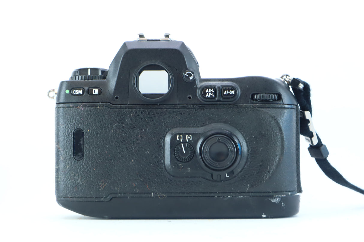 Nikon F100 35mm SLR